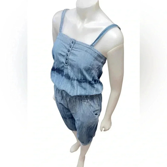 Units  Capri Jumpsuit Size 38/Medium - Picture 3 of 10